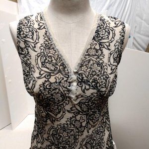 Violet & Claire New York Black and Cream Floral Paisley Shirt - Size M